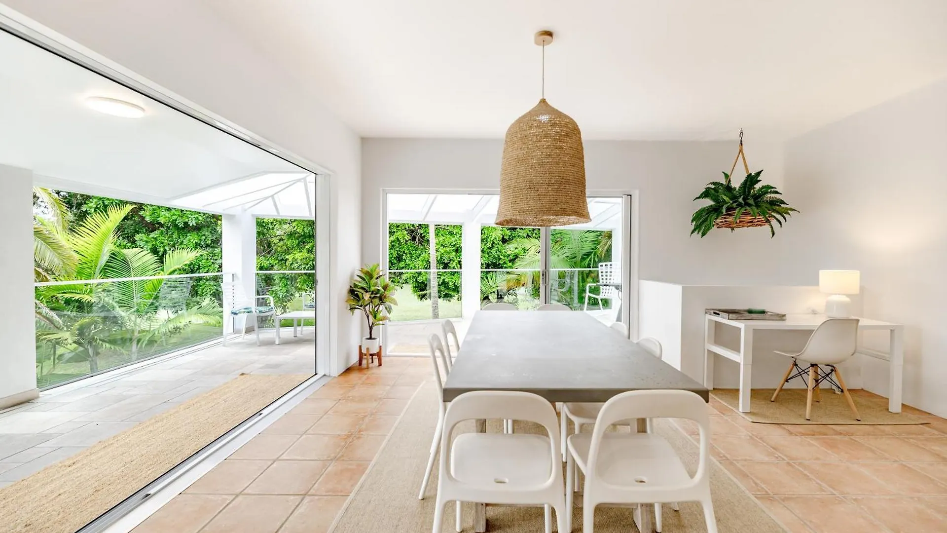 Pura Vida Villa Noosa Heads 0*,  Australia